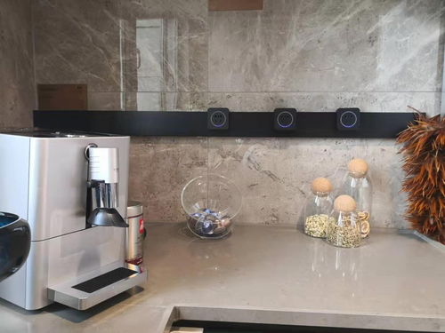 走近守护者——艾宝沃轨道插座，承影时刻灵动自由